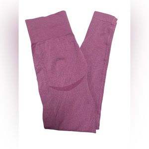 Pink Elastic leggings